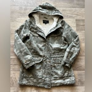 BNCI sherpa coat